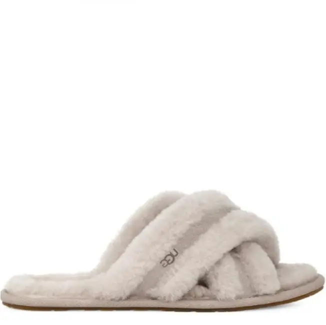 UGG Slippers Scuffita